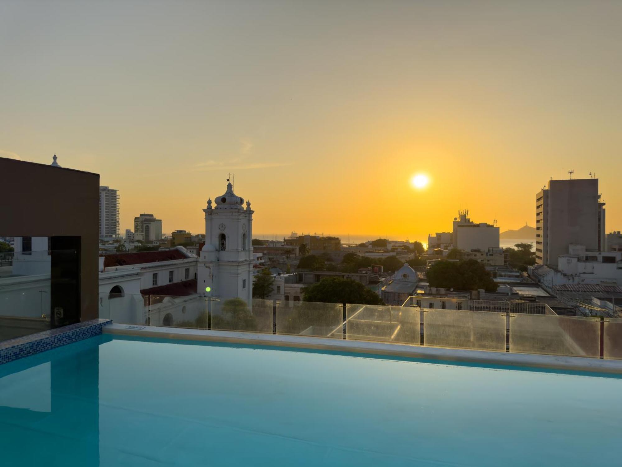 Hotel Catedral Plaza Санта-Марта Екстер'єр фото